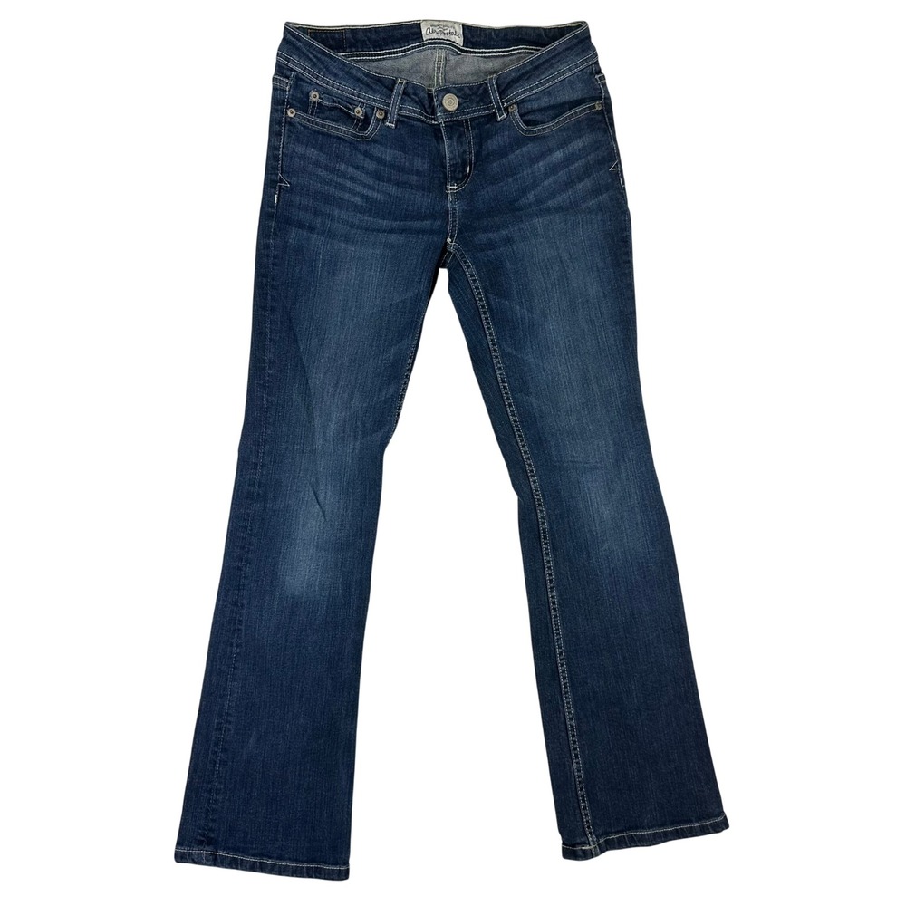 Aeropostale Jeans Womens Chelsea Bootcut 3/4 Short Blue Denim Low Rise Pants